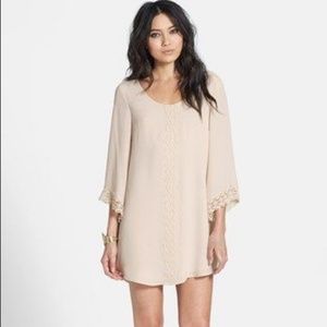 Astr lace trim shift dress